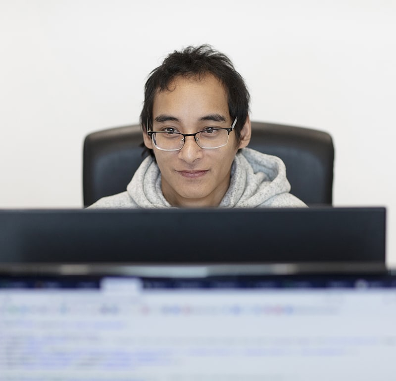 Cinq questions à Vincent, notre assistant de projets